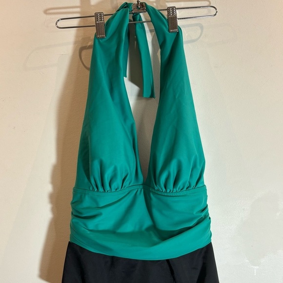 MAGICSUIT by MiracleSuit Sz 12 Yves Shirred Halter Top Padded  Cups Bathing Suit - Picture 4 of 8